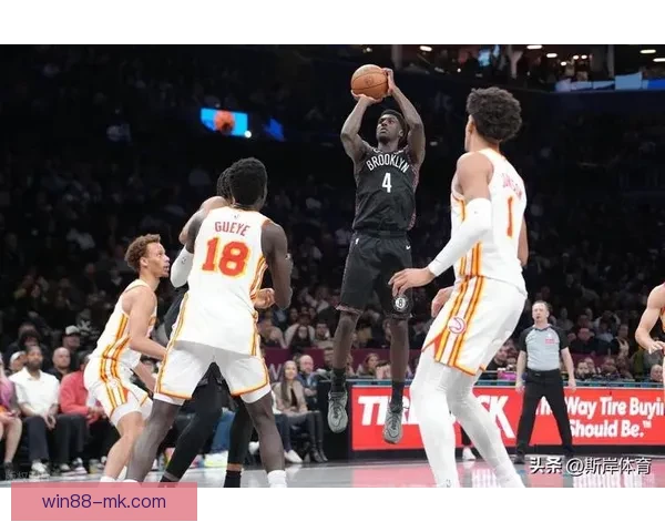 老鹰34分大胜篮网 杰伦历史第4人克洛尼被驱逐麦科勒姆25分7助