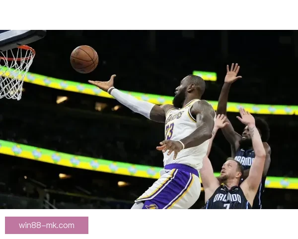 四次绝杀彰显统治湖人关键时刻22胜6负联盟第一防守仅失6点2分